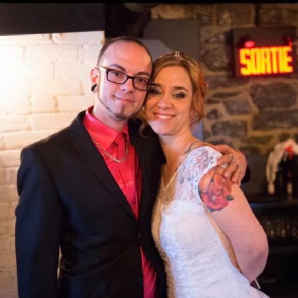 Meet your Posher, Tara - Picture 1 of 1